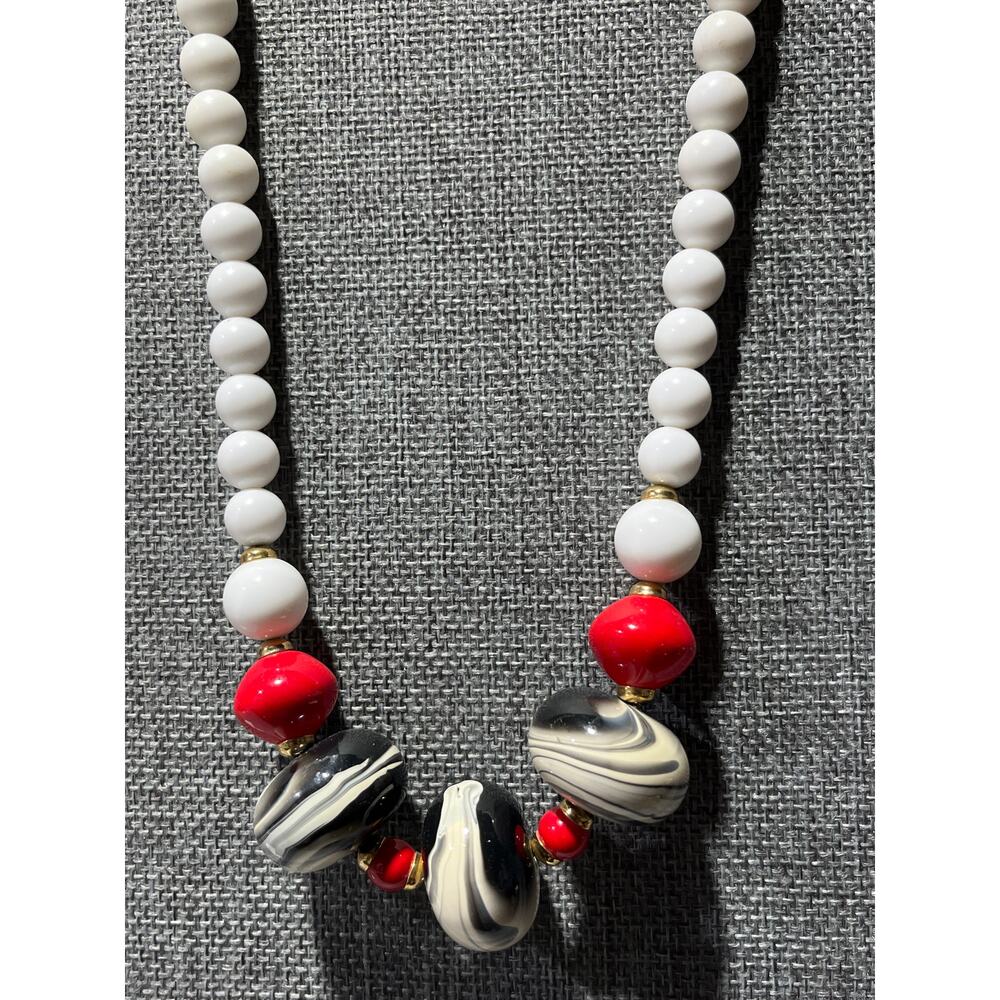 Red/Black Necklace Beaded Necklace